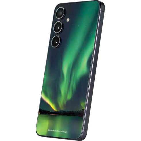 StockTrek Aurora Borealis Over Tjeldsundet in Norway Galaxy S25 Skin